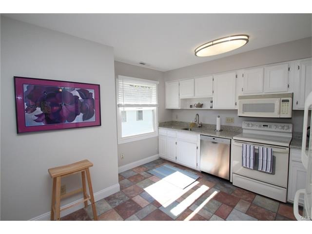 1 Wolfpit Ave unit 10, Norwalk, CT 06851 - photo 1
