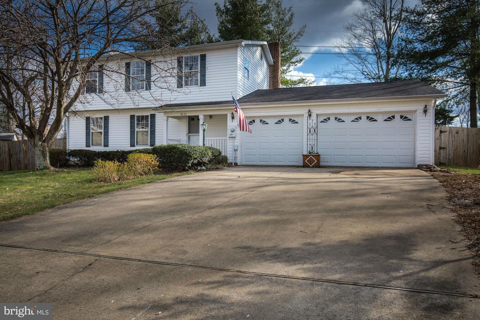 18135 Tompkins Ct, Dumfries, VA 22026 - photo 1
