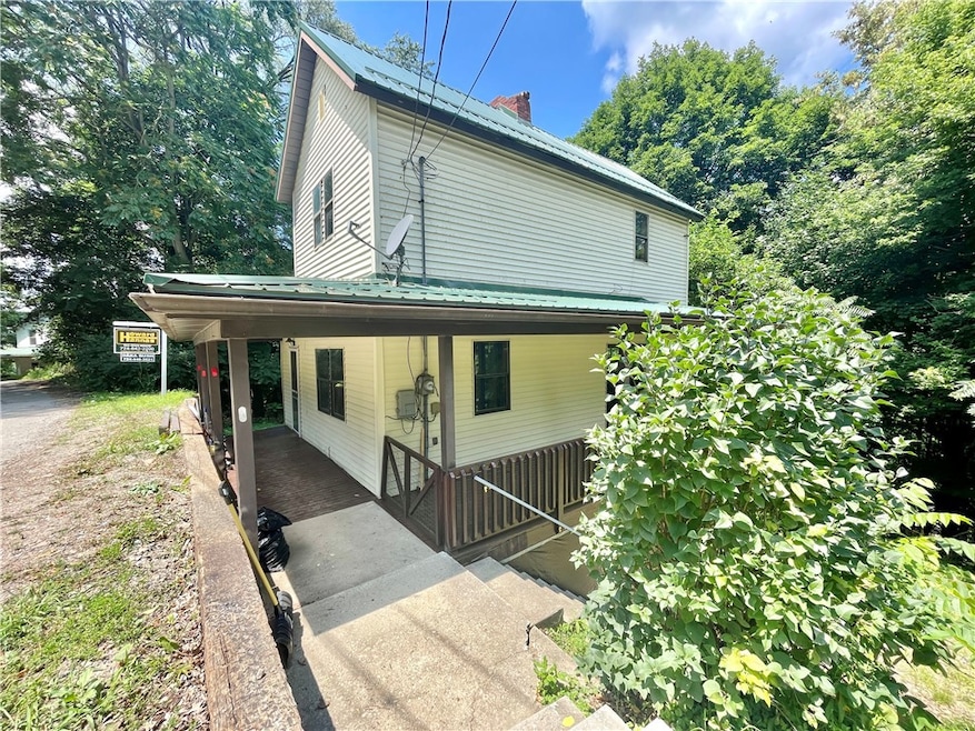 1002 Woodward Ave, Apollo, PA 15613 MLS 1614315