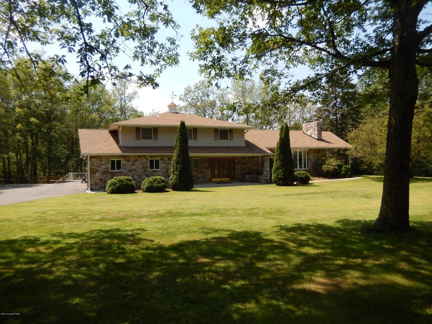 641 Onoko Ln, Jim Thorpe, PA 18229 - photo 1