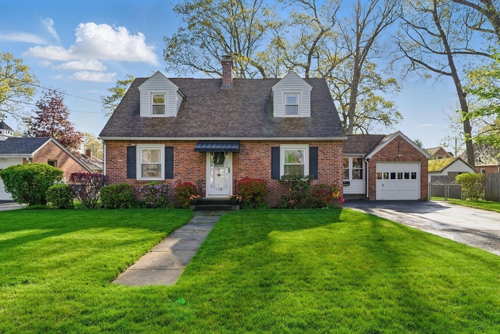 118 Janet St, West Springfield, MA 01089 - photo 1