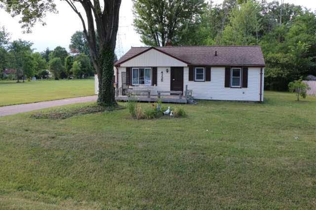 4135 Risedorph St, Burton, MI 48509 - photo 1