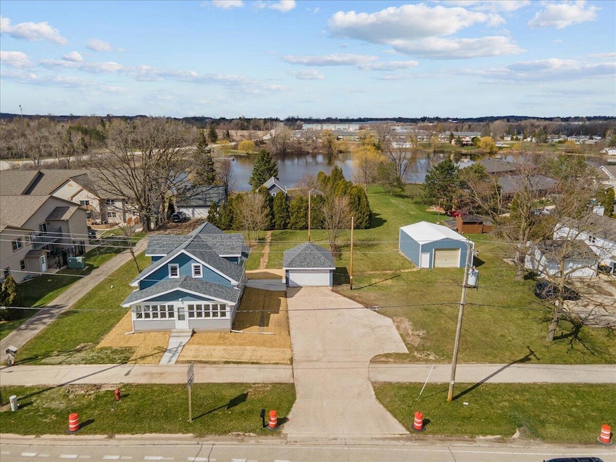 Lake & Polebarn!