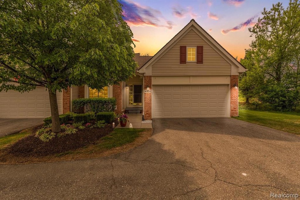 Nicely updated end unit condo with 3 bedrooms and 