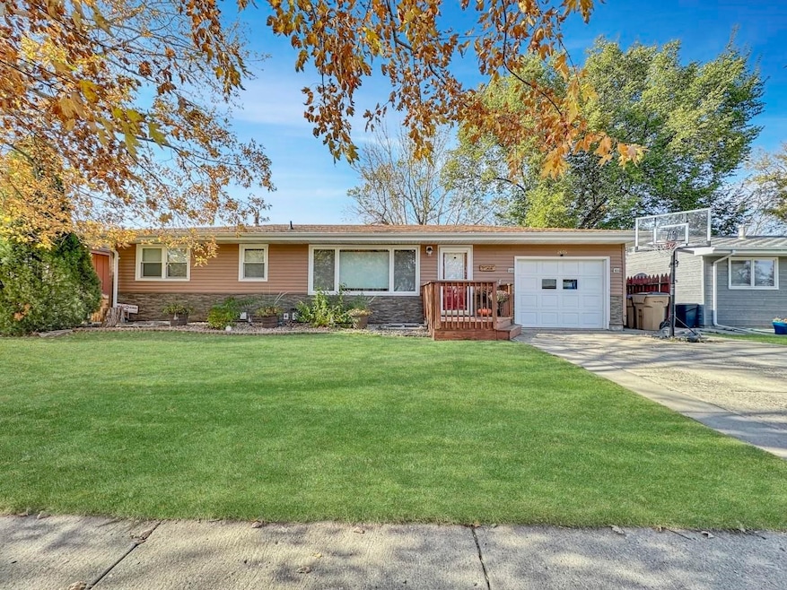 For Sale $284,900 • Co-Listing Agent