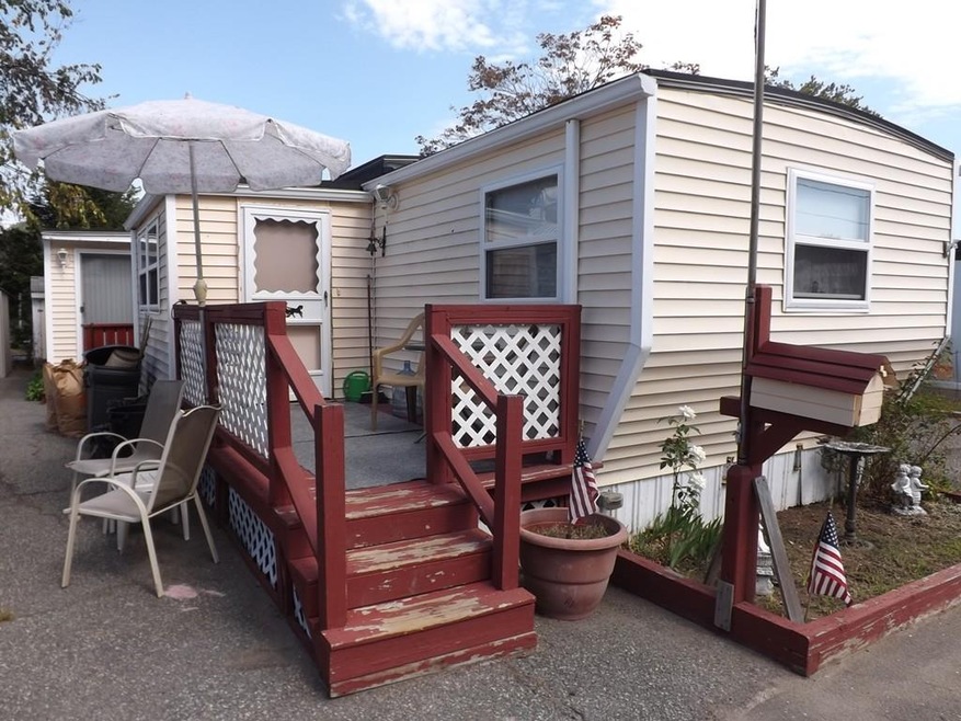 286 Newbury St unit 21, Peabody, MA 01960 - photo 1