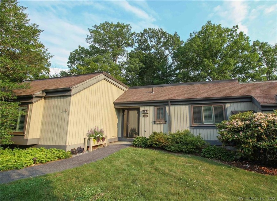 868 Heritage Village unit A, Southbury, CT 06488 - photo 1