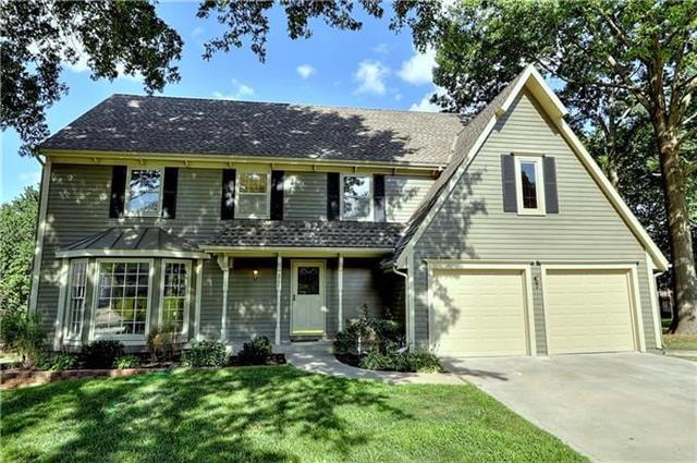 8529 Rosehill Rd, Lenexa, KS 66215 - photo 1