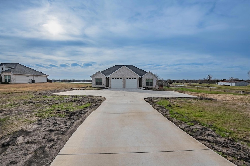 2993 Texas 34, Ennis, TX 75119 - photo 1