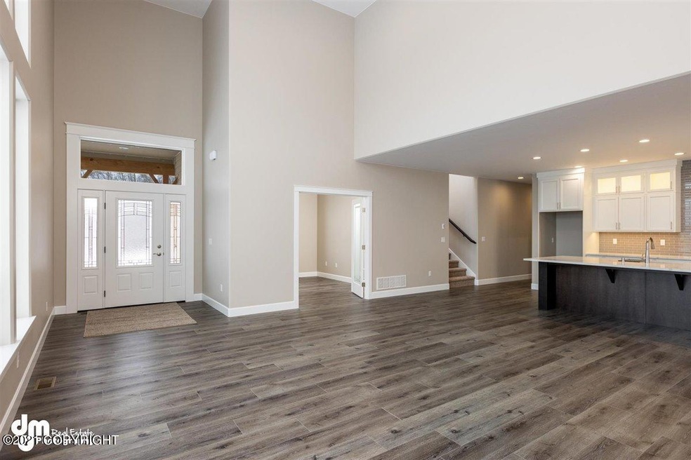 Main entry an living Room
