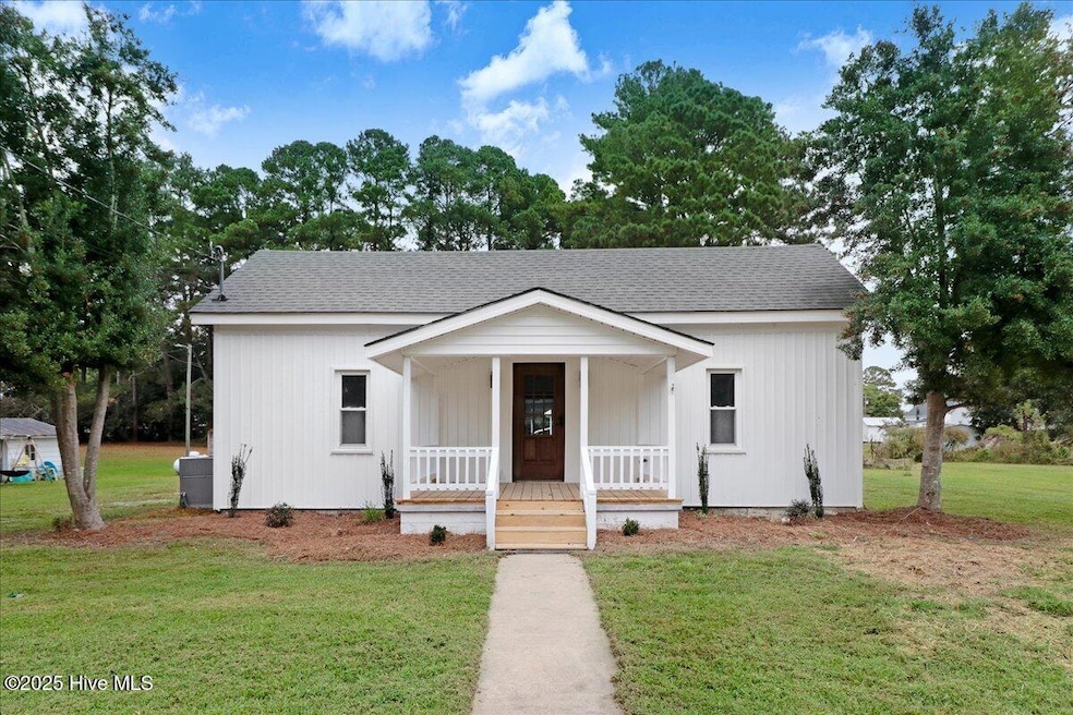 205 E Carolina St, Fremont, NC 27830 - photo 1