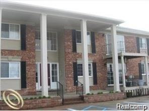 UPPER FLOOR RANCH