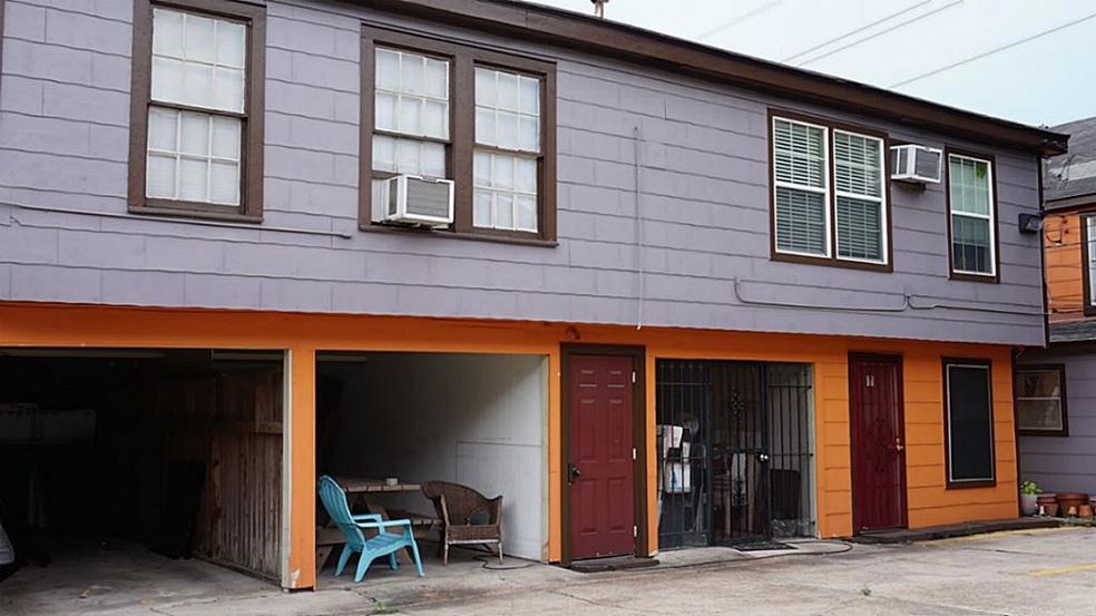 1849 Colquitt St unit 7, Houston, TX 77098 - photo 1
