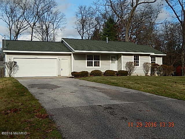 2590 Becker front 3