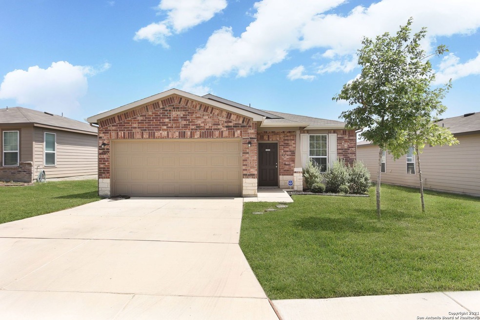 10342 McQueeney, San Antonio, TX 78252 - photo 1