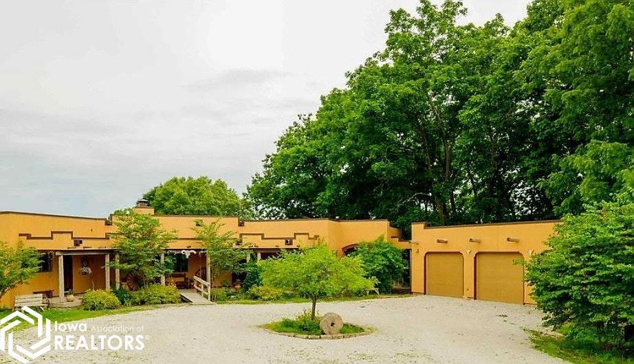 10361 155th St, Burlington, IA 52601 - photo 1