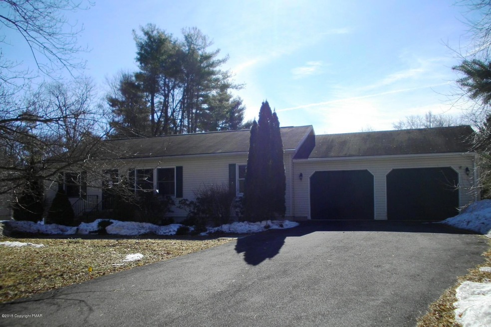 106 Bull Run S, Milford, PA 18337 - photo 1