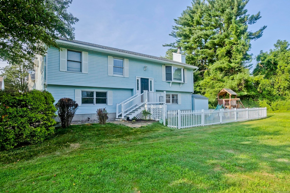 24 Cowan St, Suffield, CT 06078 - photo 1