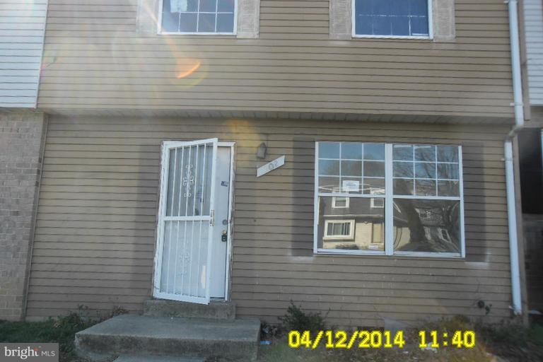 902 Portia Ct, Hyattsville, MD 20785 - photo 1