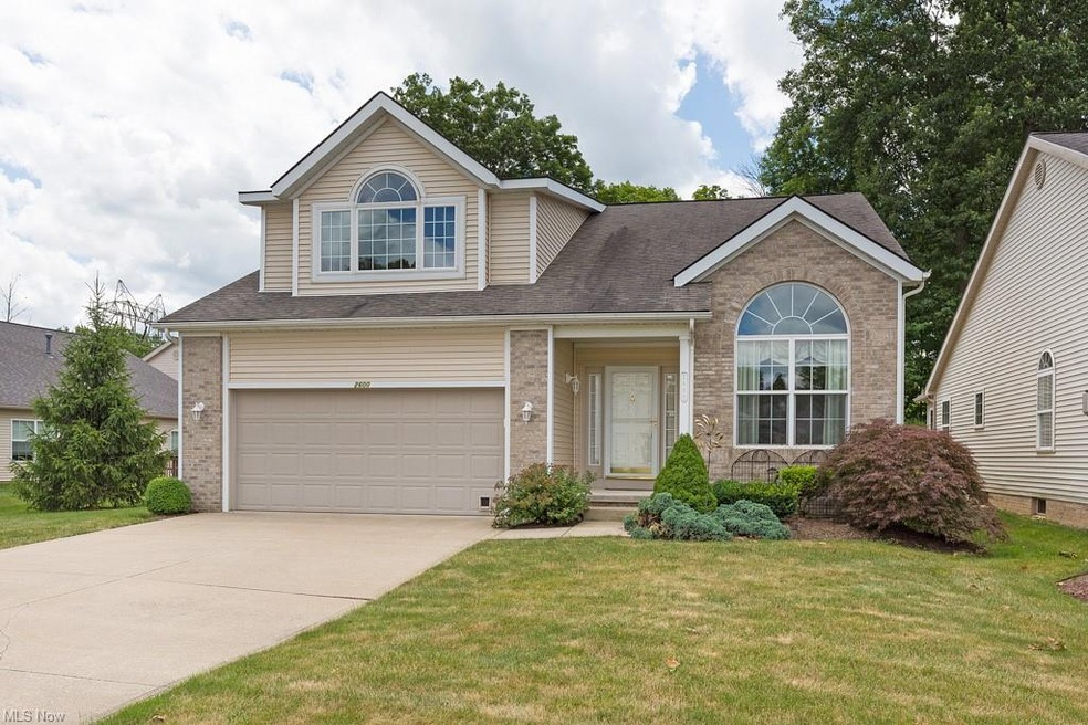 Welcome to 2600 Edgebrook Crossing, Twinsburg