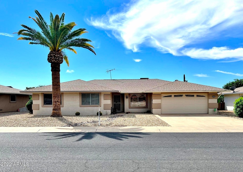 10601 W Edgewood Dr (83)