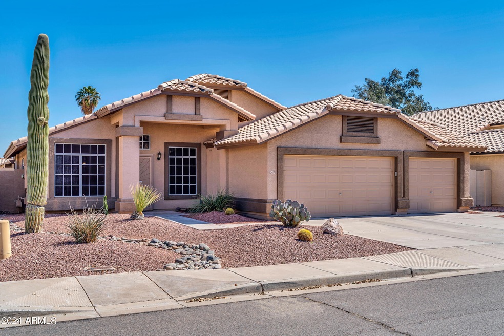 2417 N 127th Ave-1
