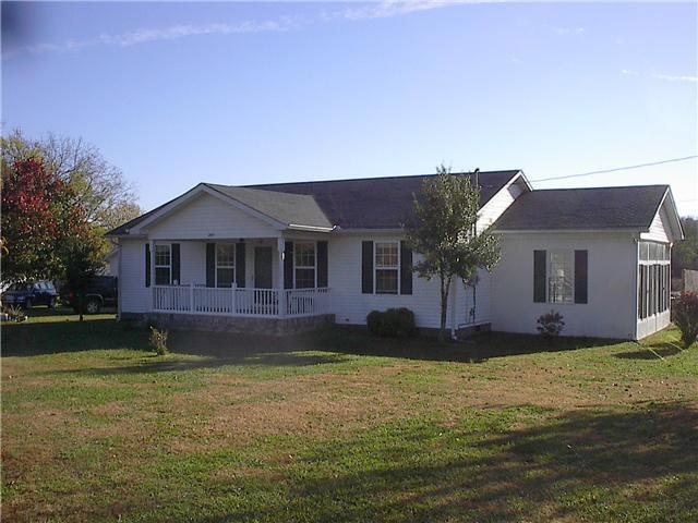245 Mill Rd, Shelbyville, TN 37160 - photo 1