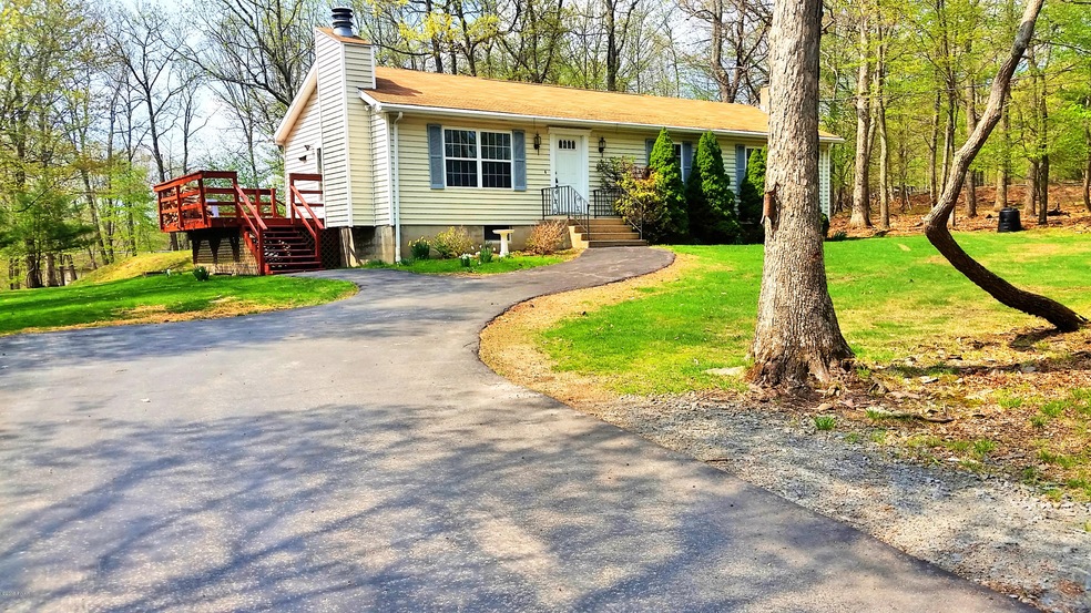 151 Apple Dr, Milford, PA 18337 - photo 1