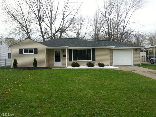 877 Marion St, Sheffield Lake, OH 44054 - photo 1