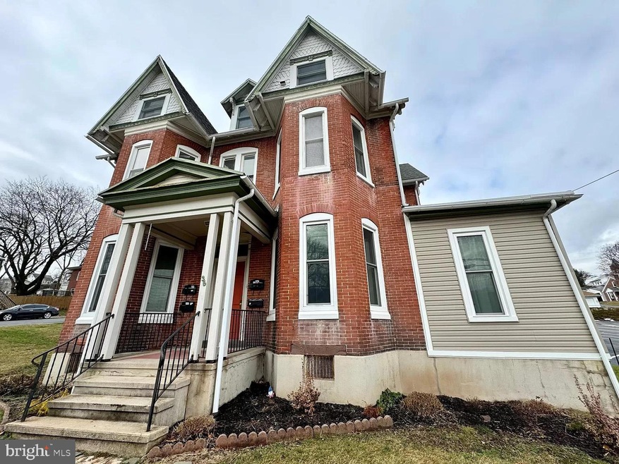 35 W Wyomissing Ave unit STUDIO, Mohnton, PA 19540 - photo 1