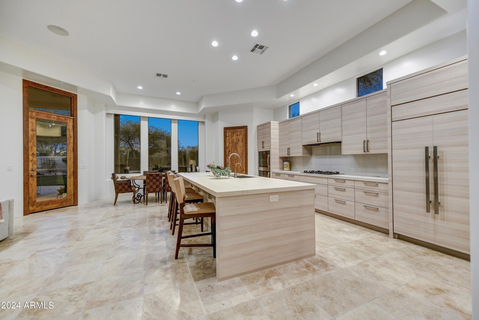 016_Kitchen