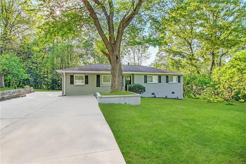 6614 Carriage Dr SW, Mableton, GA 30126 - photo 1