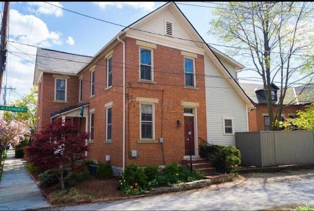 285 Alexander Alley, Columbus, OH 43206 - photo 1
