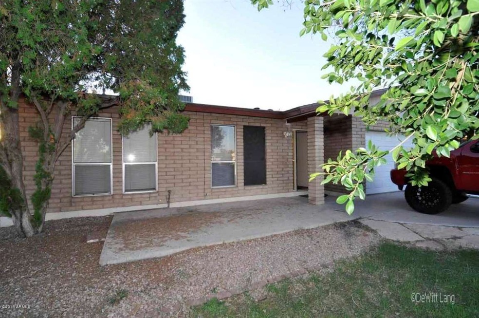 852 S Spur St_Front Elev