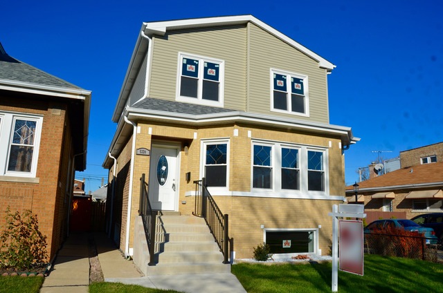 5324 W Nelson St, Chicago, IL 60641 - photo 1