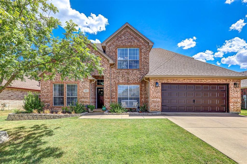 8413 Emerald Cir, North Richland Hills, TX 76180 - photo 1