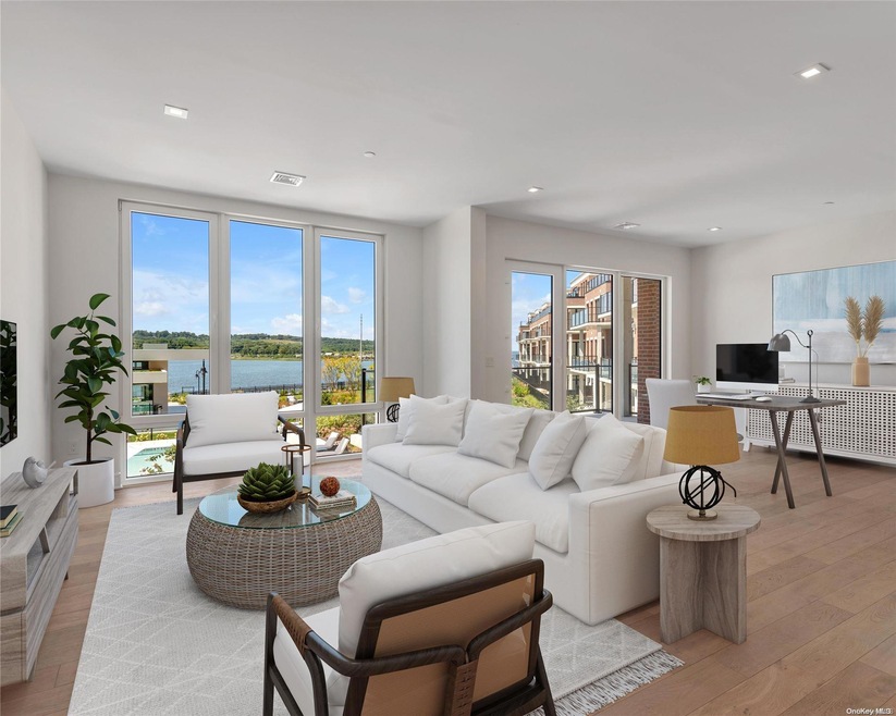 10 Shore Rd unit 207, Glenwood Landing, NY 11547 - photo 1