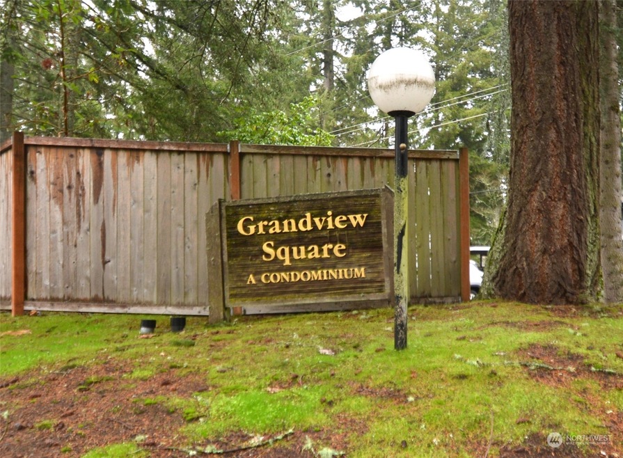 9721 Bristonwood Dr W unit 11C, University Place, WA 98467 - photo 1