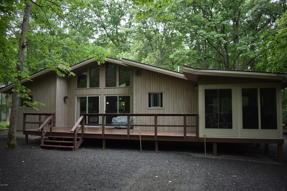 236 Basswood Dr, Hawley, PA 18428 - photo 1