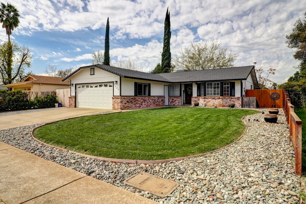 3644 Dune Street