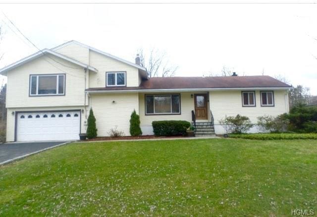 2652 Cecile Dr, Yorktown Heights, NY 10598 - photo 1