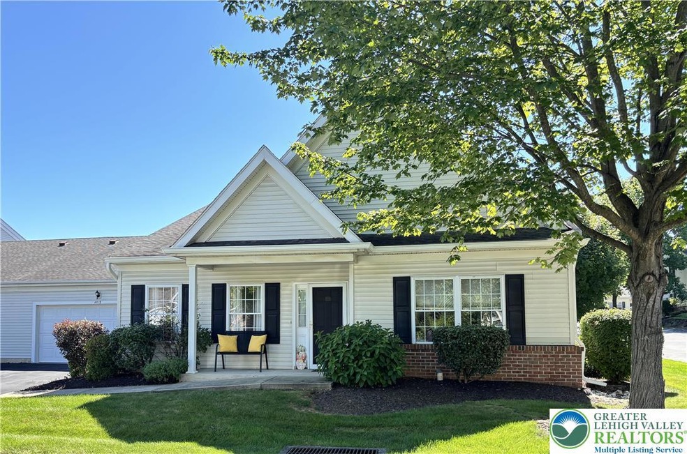 4918 Steeplechase Dr unit 29C, MacUngie, PA 18062 - photo 1