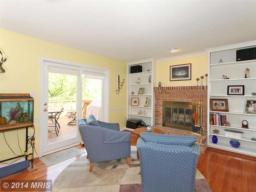 15530 Ambiance Dr, North Potomac, MD 20878 - photo 1