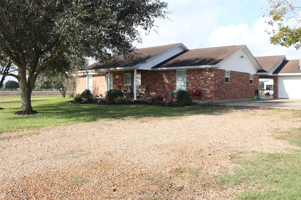 17004 Pleasant Rd, Needville, TX 77461 - photo 1