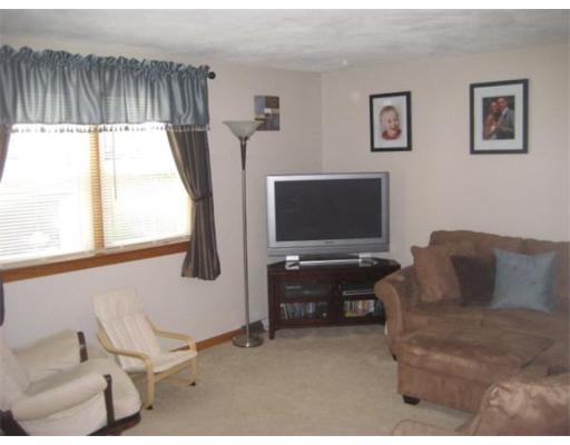 122 Centre St unit C, Quincy, MA 02169 - photo 1