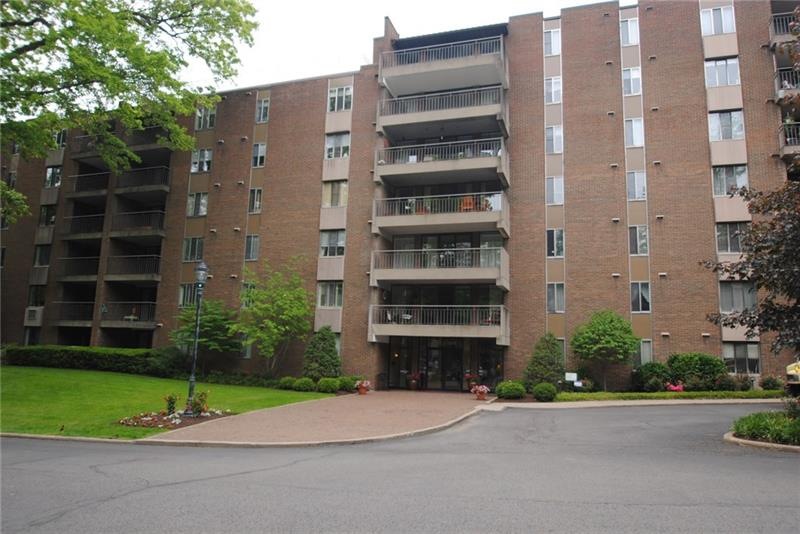One level living in a secure building with an elev