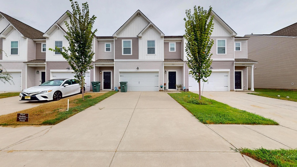 1775 Snead Dr, Sumter, SC 29154 - photo 1