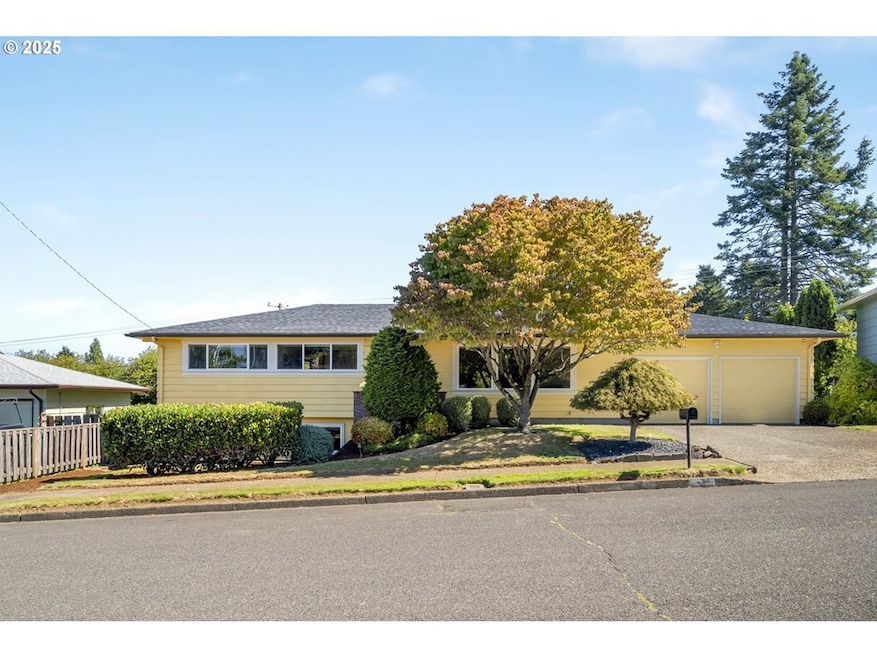 Sold $641,000 • Co-Listing Agent