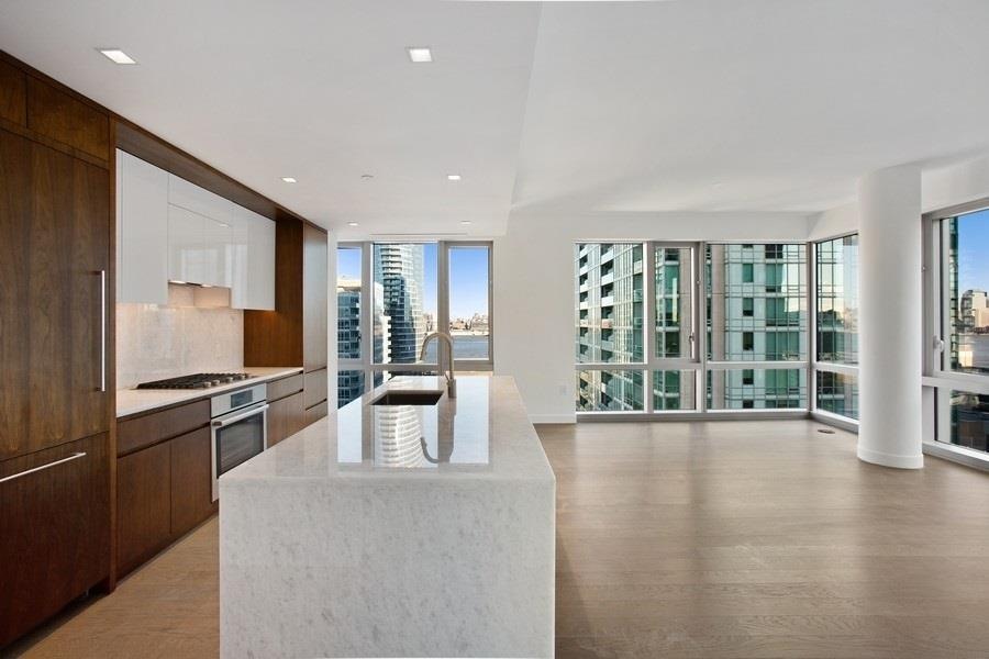 75 Park Ln S unit 1507, Jersey City, NJ 07310 - photo 1