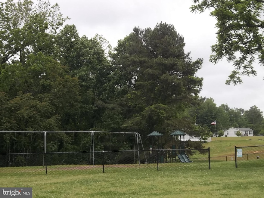 8169 Ebbtide Ln, Lusby, MD 20657 - photo 1